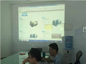 羅德轉(zhuǎn)子泵與電機(jī)廠家進(jìn)行技術(shù)交流 羅德轉(zhuǎn)子泵與電機(jī)廠家進(jìn)行技術(shù)交流