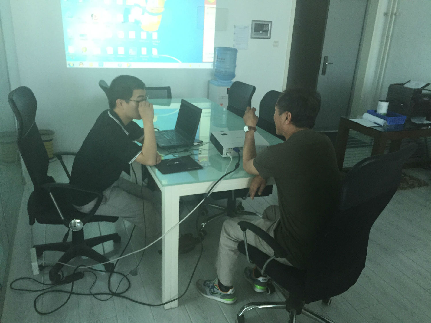 羅德公司銷(xiāo)售經(jīng)理講解轉(zhuǎn)子泵 羅德公司銷(xiāo)售經(jīng)理講解轉(zhuǎn)子泵