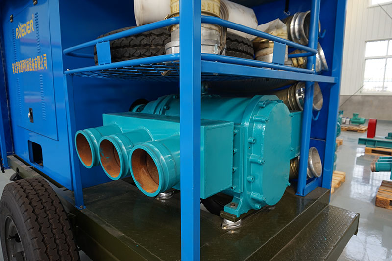 羅德高揚(yáng)程抗旱排澇泵車 羅德高揚(yáng)程抗旱排澇泵車