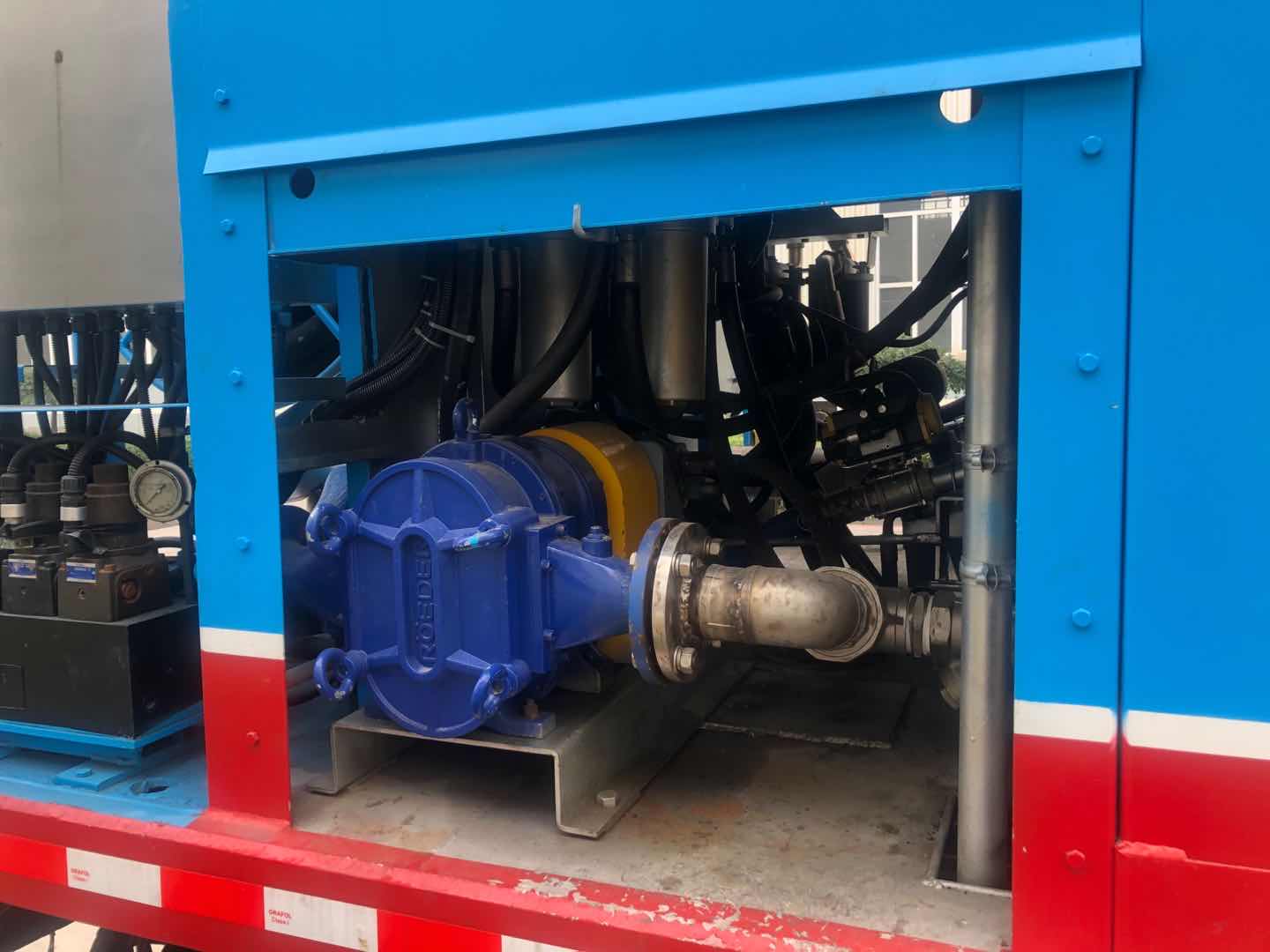 轉(zhuǎn)子泵用于礦場(chǎng)液態(tài)硝酸高壓輸送 轉(zhuǎn)子泵用于礦場(chǎng)液態(tài)硝酸高壓輸送